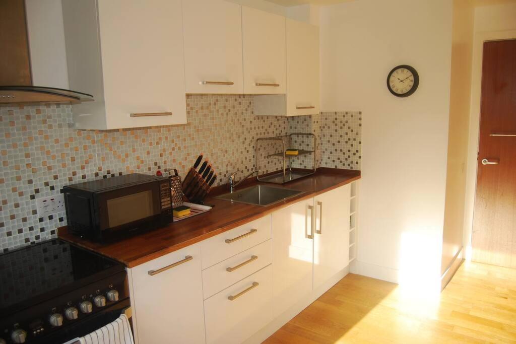 Central Two Bed Flat Close To Arthur'S Seat And University Edinburgh Exterior photo